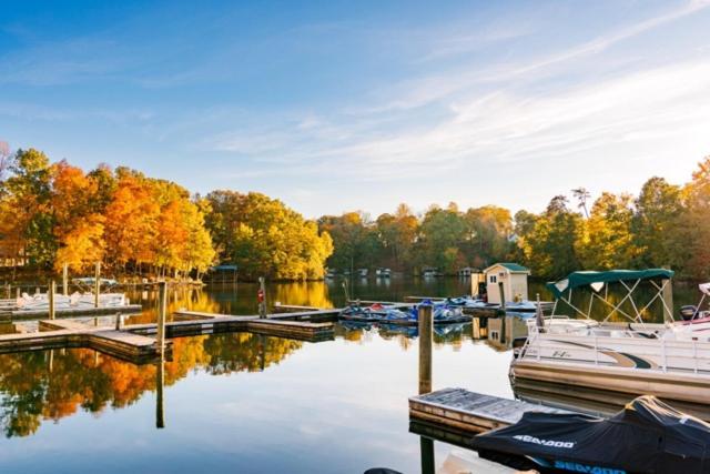 Halesford Harbour Resort - Smith Mountain Lake Moneta Luaran gambar