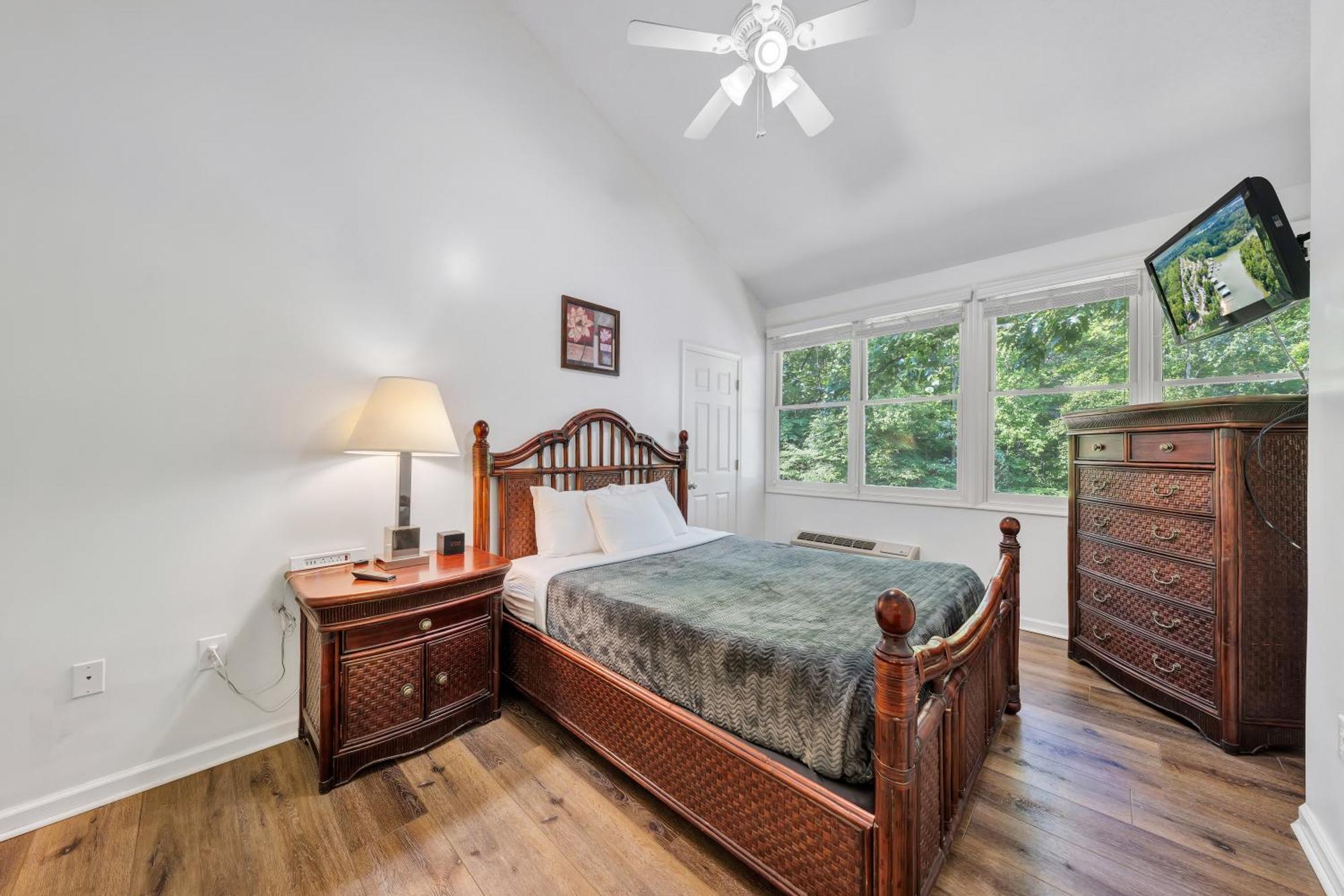 Halesford Harbour Resort - Smith Mountain Lake Moneta Luaran gambar